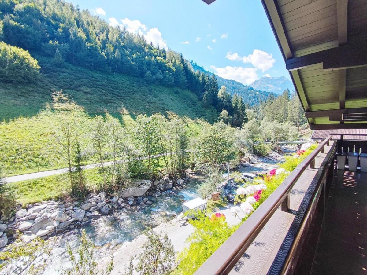 Pretty Holiday Home In Mayerhofen With Balcony Mayrhofen Ngoại thất bức ảnh